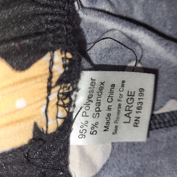 Nwot Christmas pj set - Picture 3 of 6